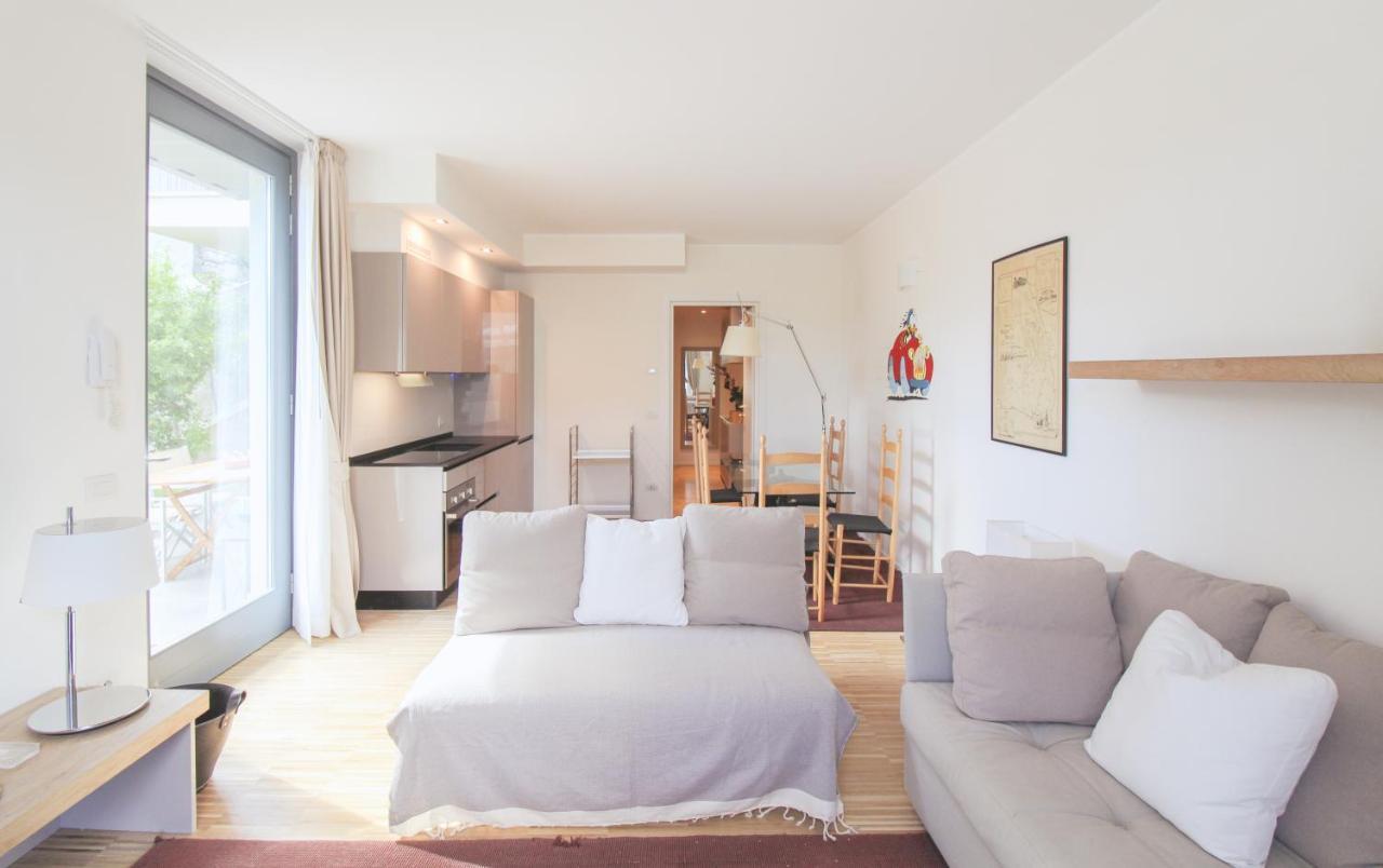 Residenza I Melograni - Suite ドマーゾ エクステリア 写真